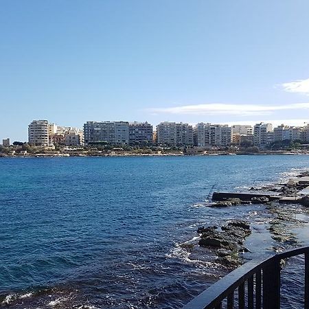 Spinola Seafront Apartment St. Julian's Exteriör bild