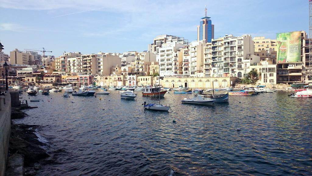 Spinola Seafront Apartment St. Julian's Rum bild